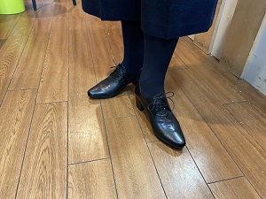 生徒作品2020 プレーントゥ外羽根パンプス
