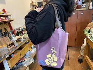 生徒作品2020 フラワーモチーフ使いトートバッグ