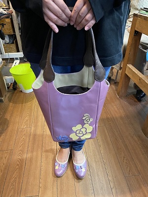 生徒作品2020 フラワーモチーフ使いトートバッグ