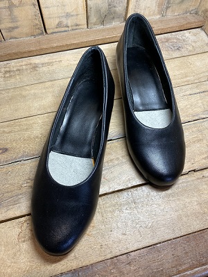 生徒作品2021 冠婚葬祭用パンプス