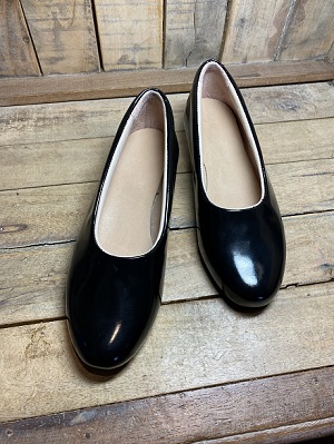 生徒作品2021 レインシューズ エナメルパンプス