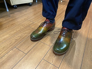 生徒作品2022 パティーヌ仕様 ホールカットシューズ