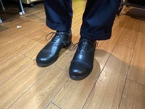 生徒作品2022 飾り穴使い内羽根ストレートチップ
