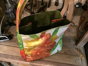 生徒作品2018着物生地×ヌメ革 バッグ