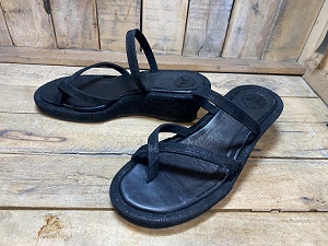 ���k��i2026 �X�g���b�v�T���_��