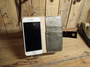 生徒作品2018 スマホケース